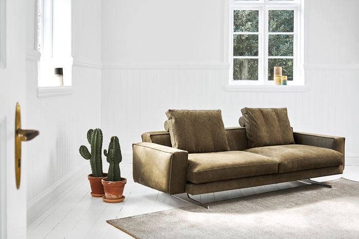 Nielaus Møbler 18.09.05 Miljø Optagelser22817